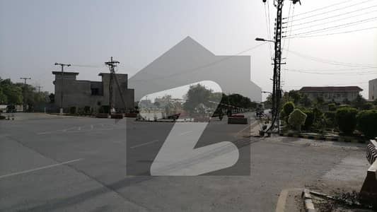 اے ڈبلیو ٹی فیز 2 ۔ بلاک ای۔2 اے ڈبلیو ٹی فیز 2 اے ڈبلیو ٹی آرمی ویلفیئر ٹرسٹ رائیونڈ روڈ لاہور میں 10 مرلہ رہائشی پلاٹ 90 لاکھ میں برائے فروخت۔ اے ڈبلیو ٹی فیز 2 ۔ بلاک ای۔2 اے ڈبلیو ٹی فیز 2 اے ڈبلیو ٹی آرمی ویلفیئر ٹرسٹ رائیونڈ روڈ لاہور میں 10 مرلہ رہائشی پلاٹ 90 لاکھ میں برائے فروخت۔