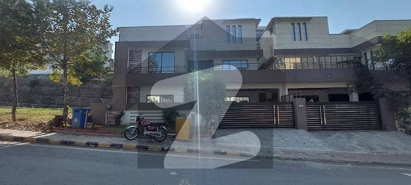 9 Marla Used House Available For Sale In Dha Phase 1 - Sector F