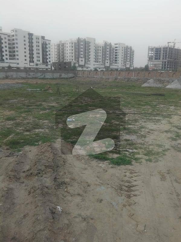 Commercial Plot Of 40500 Square Feet For Sale In Gulberg Greens - Block B