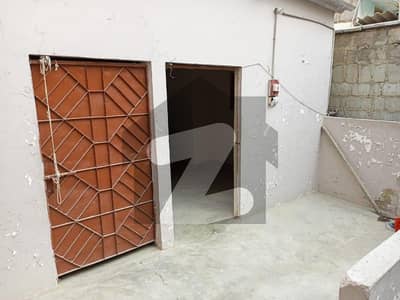 In Hazara Colony 450 Square Feet House For Sale