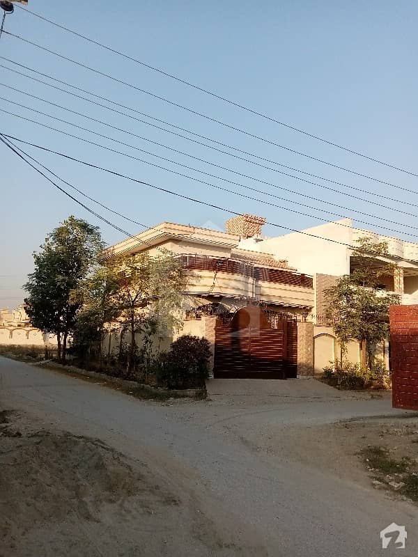 Double Corner Sun Face House In Bismillah Town Jail Road Mardan Gas Available In Town