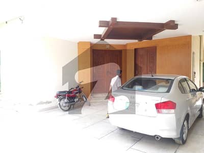 1 Kanal Slightly Use Double Unit Beautiful House For Sale In Khuda Baksh Colony New Air Port Road,