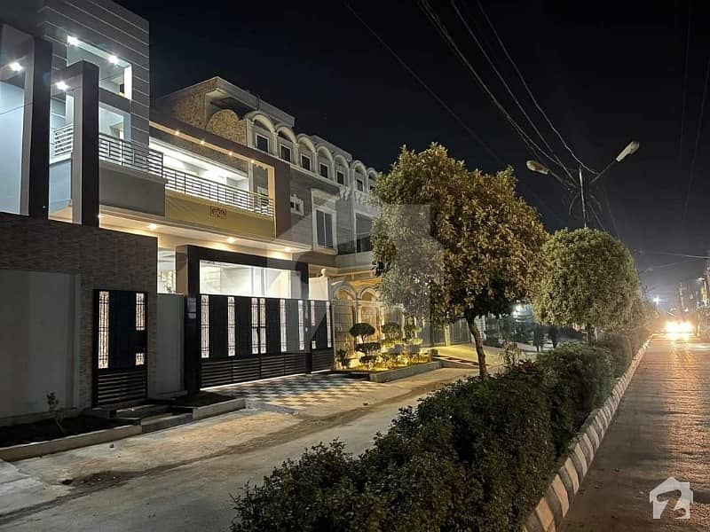 10 Marla Triple Storey Fresh House For Sale 10 Marla Triple Storey Fresh House For Sale