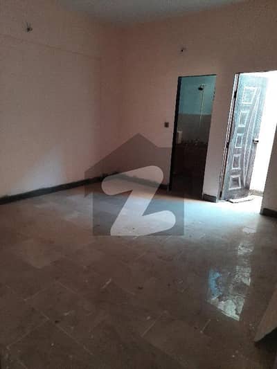 2200 Square Feet Flat For Sale In P & T Colony
