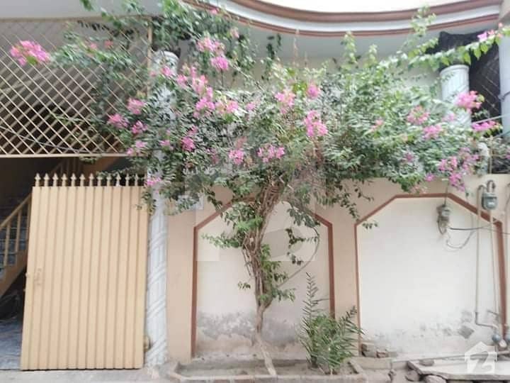 Promising 5 Marla House Available In Safdar Colony