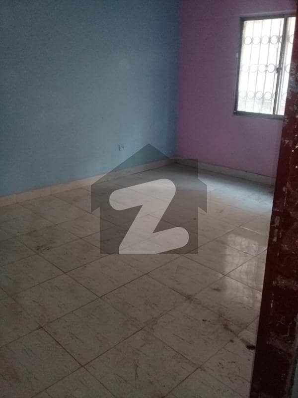 120 sq yard first floor flat for sale