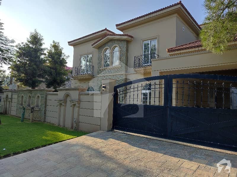 666 Sq Yd Corner Brand New House Cda Transfer With Possession Available For Sale In Islamabad