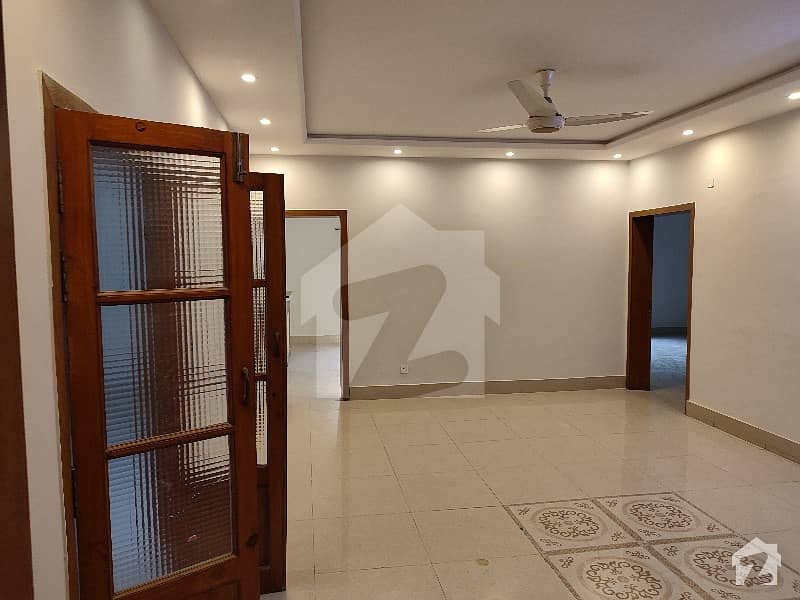 Luxury House On Extremely Prime Location Available For Rent In Islamabad