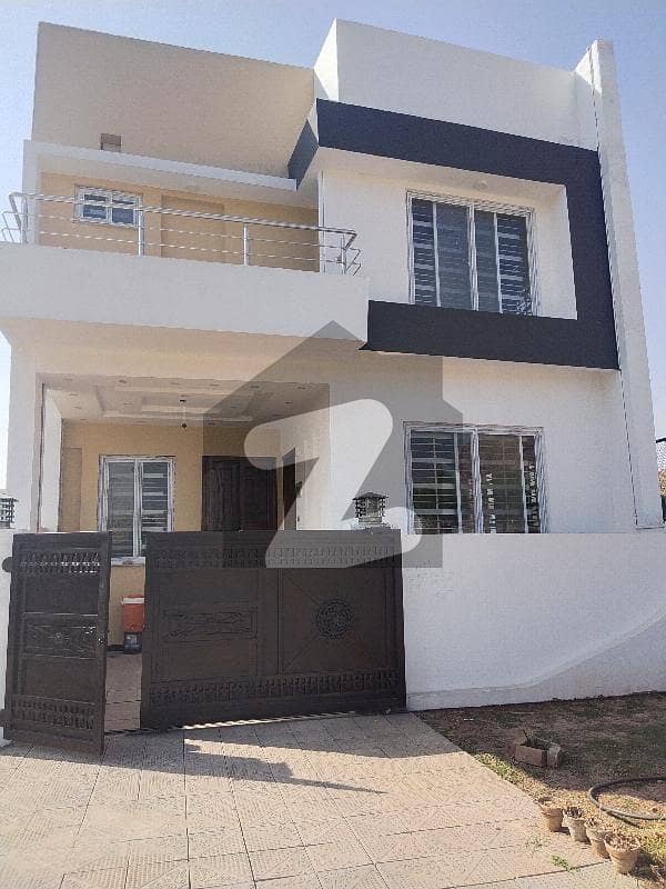 6.5 Marla House For Sale In Sector G
