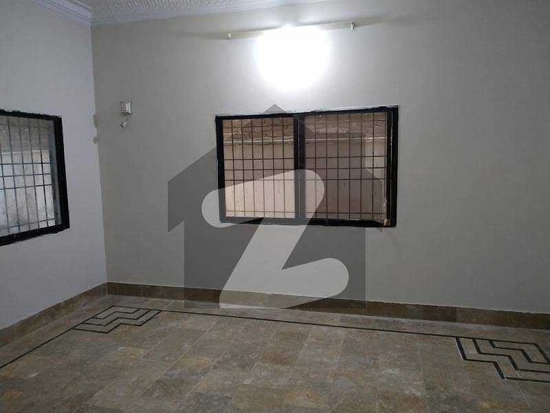 Fairly-priced House Available In Qasimabad
