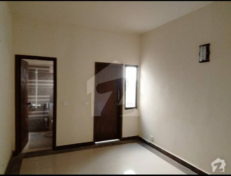 صائمہ لگژری ہومز کراچی میں 3 کمروں کا 5 مرلہ مکان 1.45 کروڑ میں برائے فروخت۔