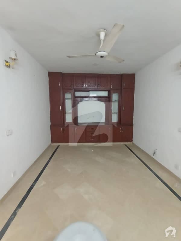 In Jinnah Gardens 1125 Square Feet House For Rent