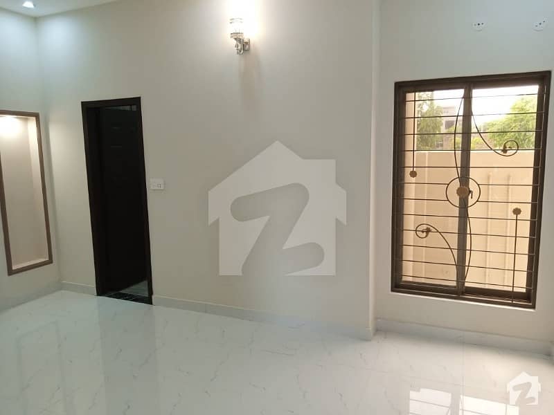 10 Marla Upper Portion Available For Rent In Nasheman Iqbal Phase 1