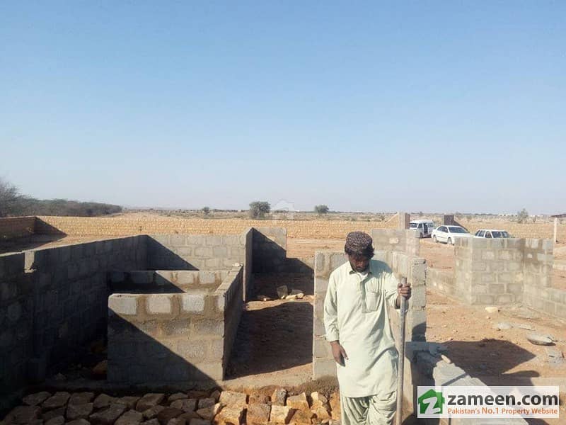 Farm Houses Land on installments Plots possession on 50 percent payment Super Highway