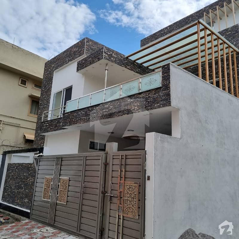 6 Marla Double Storey House For Sale In Habibullah Colony