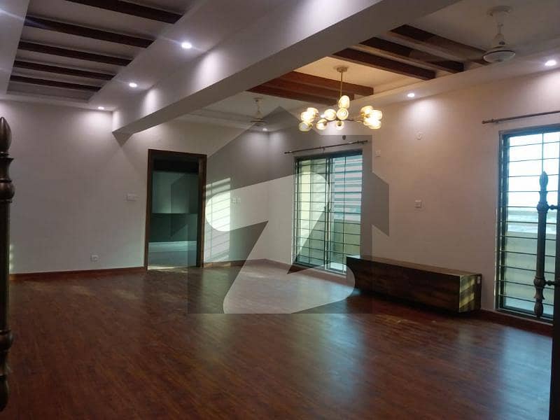 12 Marla Apartment For Sale In Askari-11 Sec-b