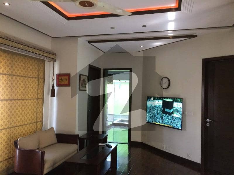 4500 Square Feet Upper Portion For Rent In Beautiful Dha Phase 5 - Block G