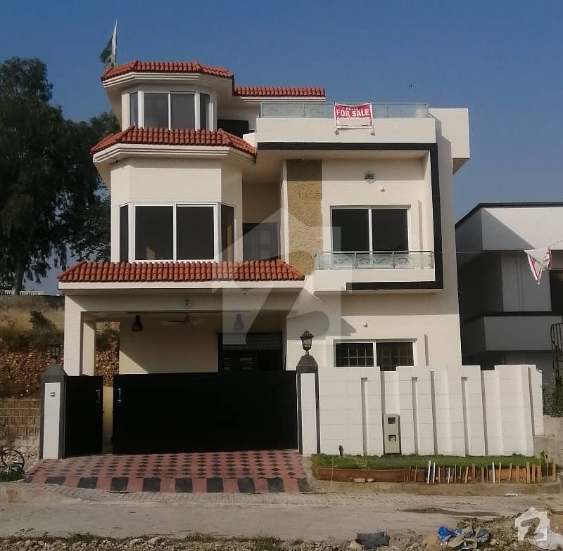 12 Marla Dha 1 Sec F House Is Available For Sale