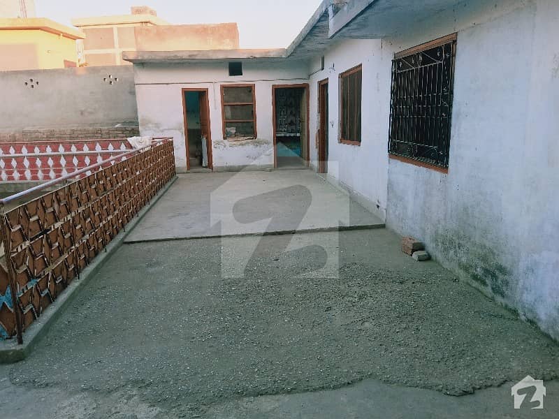 دھوکے کھبا راولپنڈی میں 2 کمروں کا 2 مرلہ مکان 11 ہزار میں کرایہ پر دستیاب ہے۔