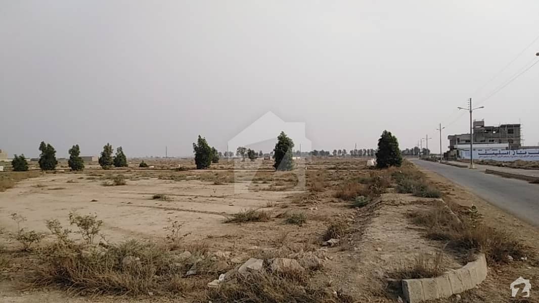 200 Sq Yards Commercial Plot For Sale In Saadi Town - Block 5