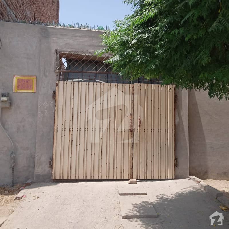 ستیانہ روڈ فیصل آباد میں 2 کمروں کا 5 مرلہ مکان 40 لاکھ میں برائے فروخت۔