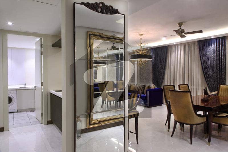 Flat Of 900 Square Feet Available In Gulberg Flat Of 900 Square Feet Available In Gulberg