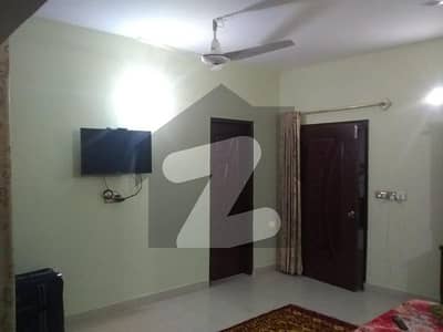 نارتھ ناظم آباد ۔ بلاک این نارتھ ناظم آباد کراچی میں 3 کمروں کا 9 مرلہ مکان 4.5 کروڑ میں برائے فروخت۔