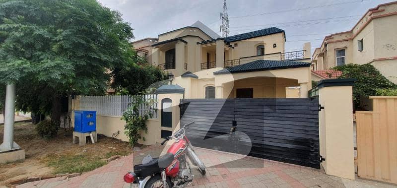 12 Marla House For Rent In Sector M-7 Block C