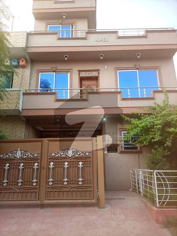 prime Location 25x40 Luxury House For Sale In G 13