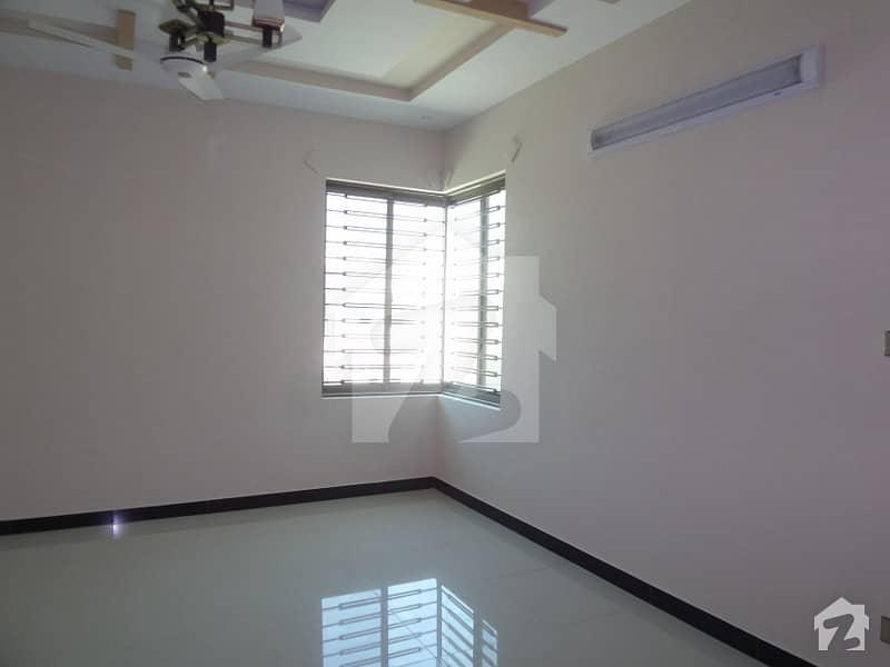 10 Marla House For Sale In G-9 Islamabad In Only Rs 65,000,000