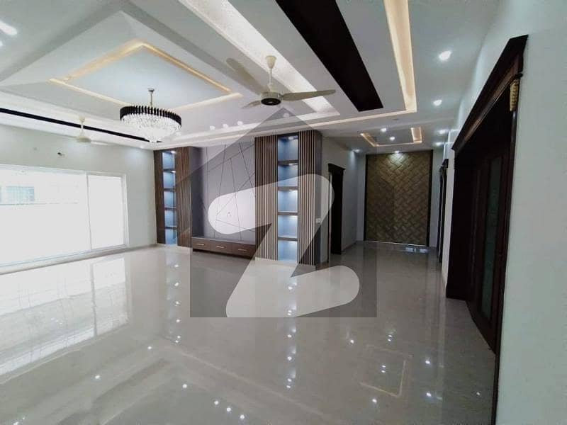 1 Kanal House For Sale In Dha Phase 1