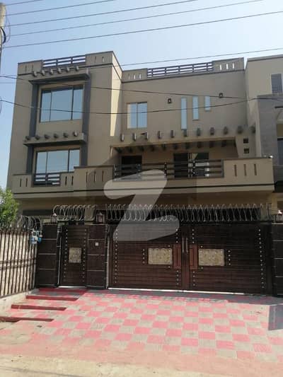 2.5 Storey 16 Marla House For Sale
