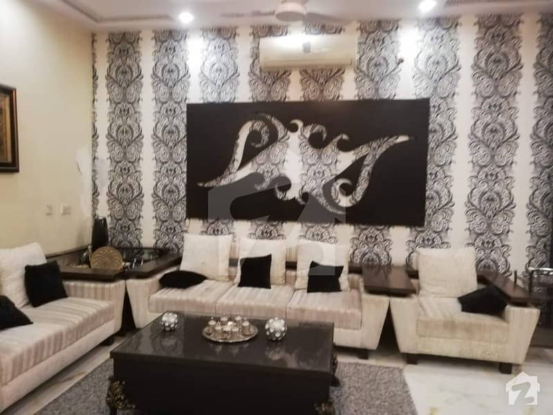 10 Marla Old House For Sale In DHA Phase 4 Beautiful Location