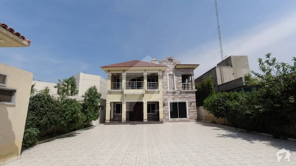 House Is Available Sale In Bedian Road Lahore
