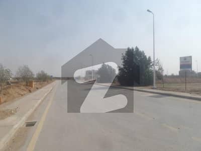 Bahria Hills, Street 6, 520  Yards, Heighted Plot,