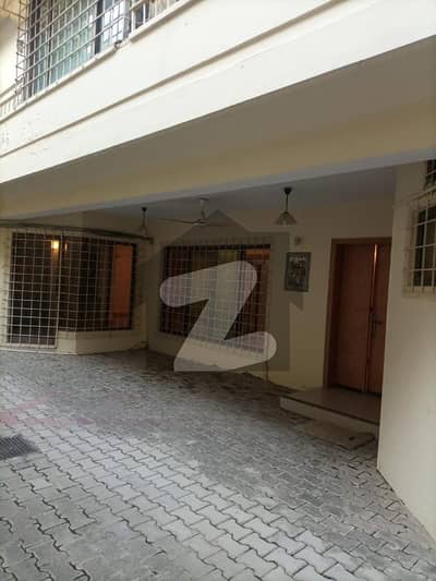 ایف ۔ 6 مرکز ایف ۔ 6 اسلام آباد میں 1 کنال زیریں پورشن 2.25 لاکھ میں کرایہ پر دستیاب ہے۔ ایف ۔ 6 مرکز ایف ۔ 6 اسلام آباد میں 1 کنال زیریں پورشن 2.25 لاکھ میں کرایہ پر دستیاب ہے۔