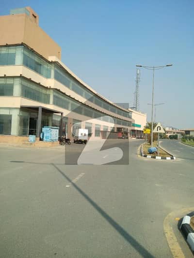 Centrally Airconditioned Shop On Excellent Location Near To Entrance On Ground Floor For Sale In Pc Shopping Mall