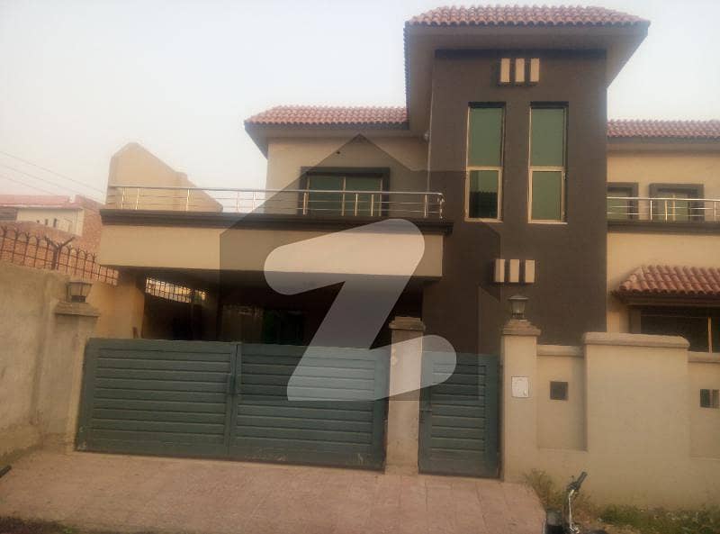 Askari 11 - Sector A House Sized 2250 Square Feet Is Available