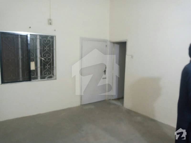 Spacious House Is Available For Rent In Ideal Location Of North Karachi