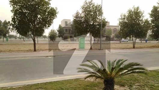 10 Marla Corner Commercial Plot On 80 Feet Road For Sale In Sector D Bahria Town 10 Marla Corner Commercial Plot On 80 Feet Road For Sale In Sector D Bahria Town