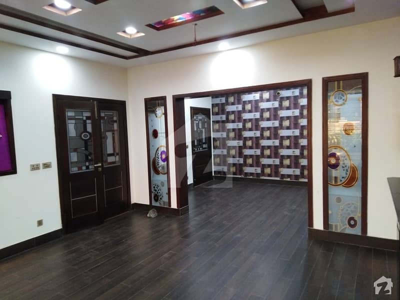 Get Your Hands On Ideal House In Lahore For A Great Price