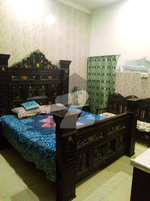 سمبڑیال سیالکوٹ میں 5 کمروں کا 5 مرلہ مکان 1.1 کروڑ میں برائے فروخت۔