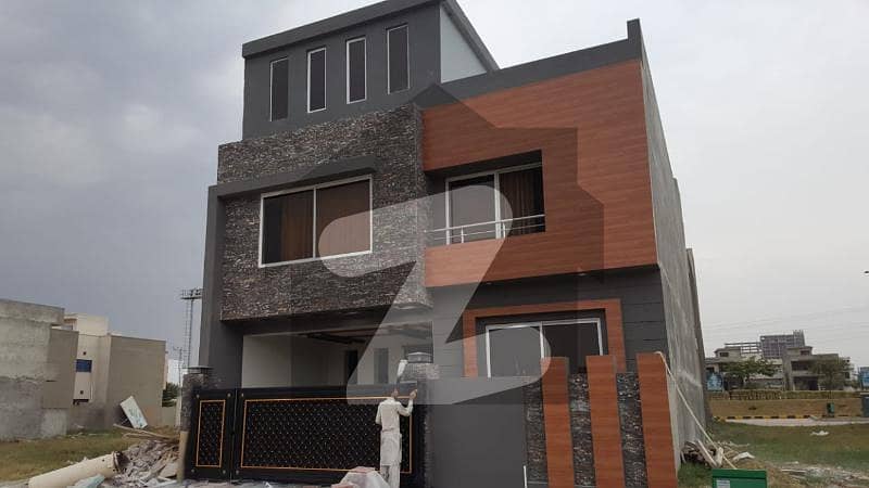 8 Marla Double Storey Basement House Available For Sale In Faisal Town