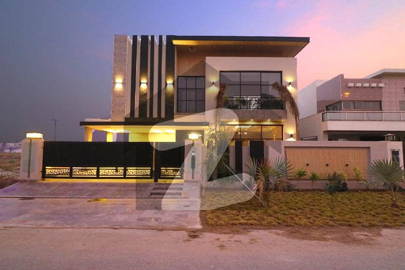One Kanal Luxury Bungalow For Sale Cheapest price