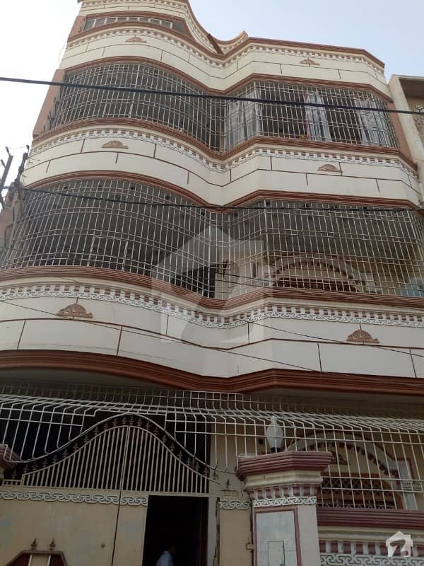 بفر زون سیکٹر 15-A / 3 بفر زون نارتھ کراچی کراچی میں 2 کمروں کا 5 مرلہ مکان 27 ہزار میں کرایہ پر دستیاب ہے۔
