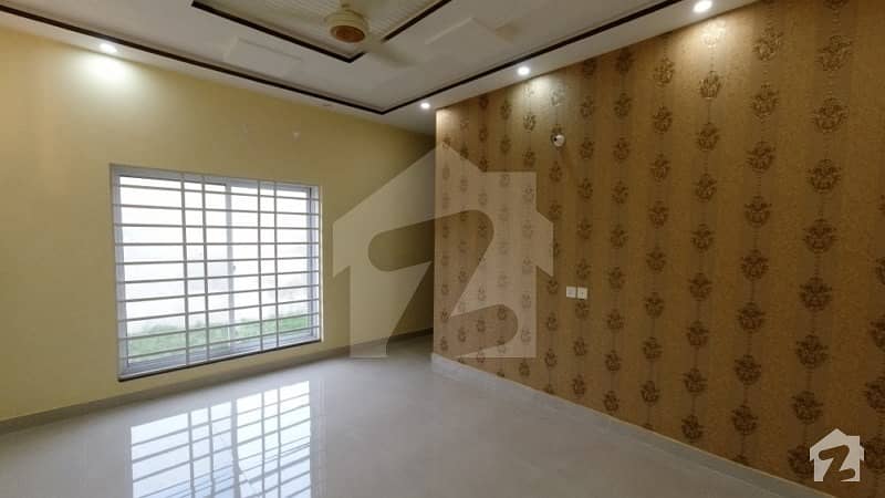 1 Kanal House Up For Rent In Iqbal Avenue