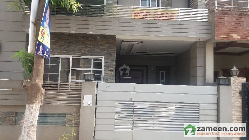 State Life Housing Society, Phase 2, 5 M, 3 Bed, Prime Location House For Rent. 