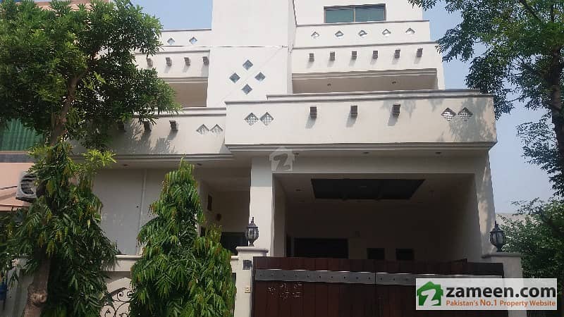 State Life Housing Society, Phase 2, 5 M, 3 Bed, Prime Location House For Rent. 
