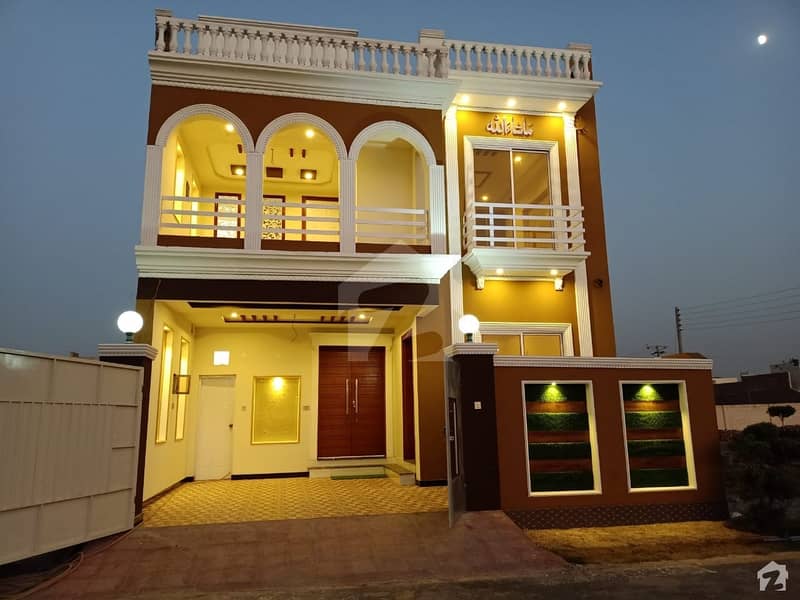 6 Marla Triple Storey House For Sale Fatima Town, Multan