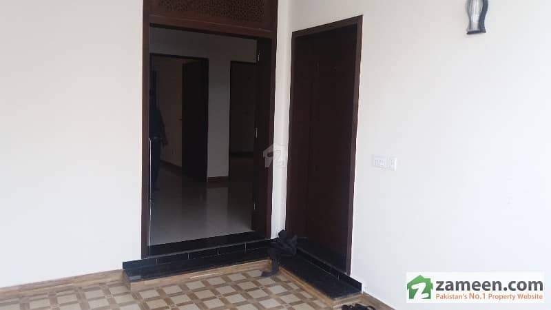 State Life Housing Society, Phase 2, 6 M, 4 Bed, Prime Location House For Rent. 
